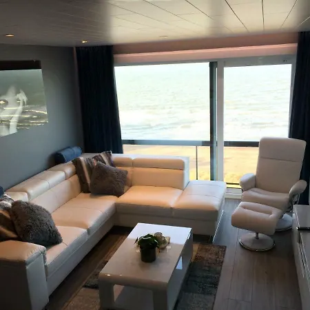 Springvloed Apartment Nieuwpoort
